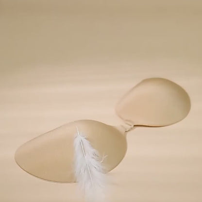Airzzy Allure™ Önden Klipsli Push-up Özellikli Askısız Gögüs Dikleştirici Sütyen